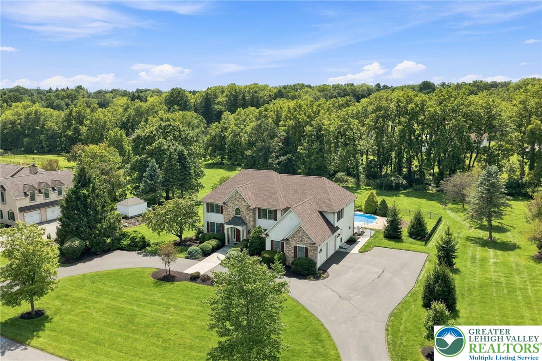 1572 Surrey Road