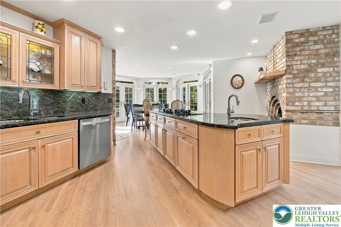 1751 Deer Run Road
