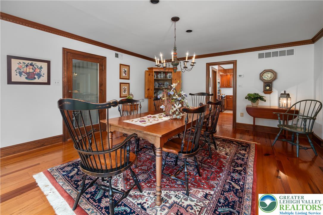 1814 Woodhaven Drive