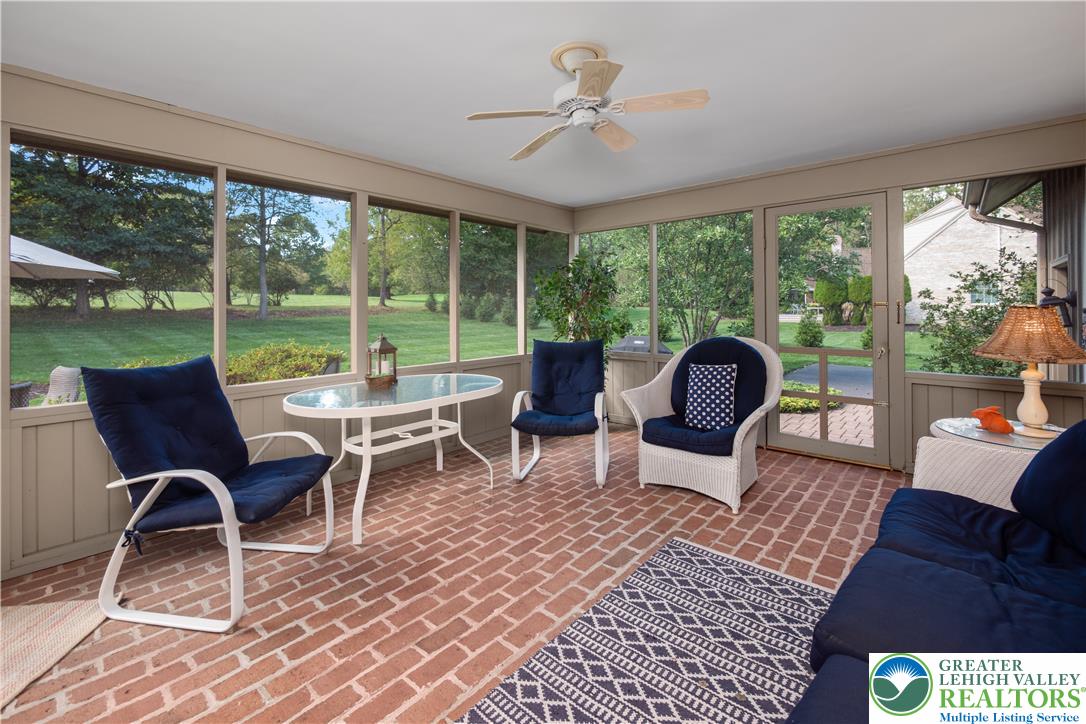 1814 Woodhaven Drive