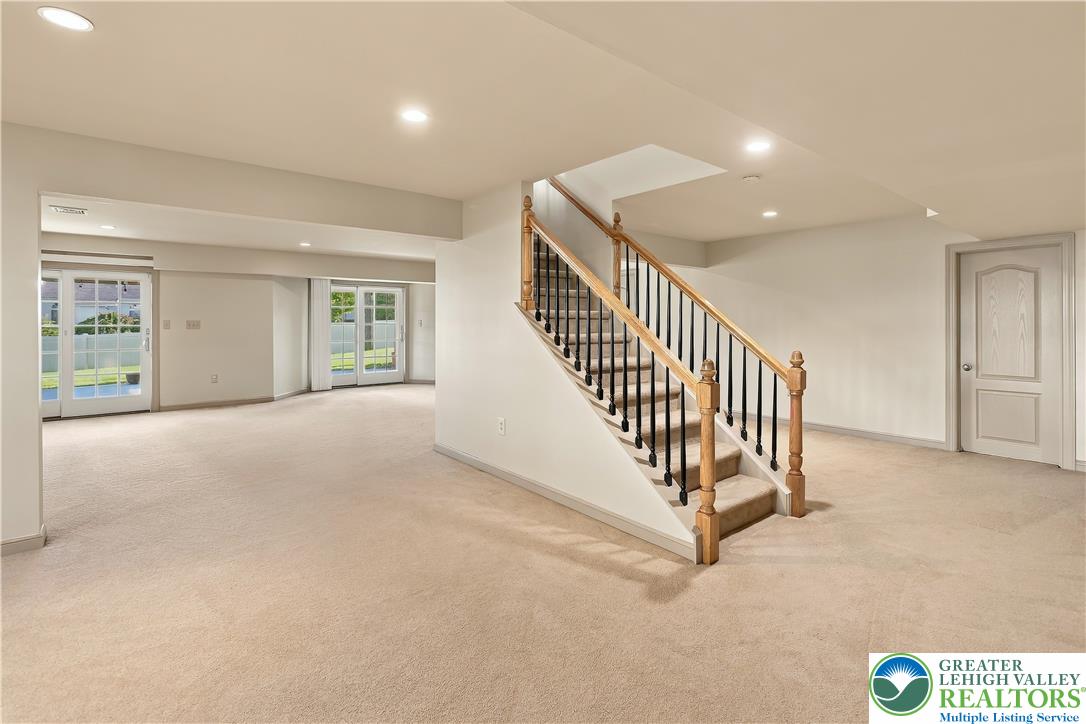88 Crest Boulevard