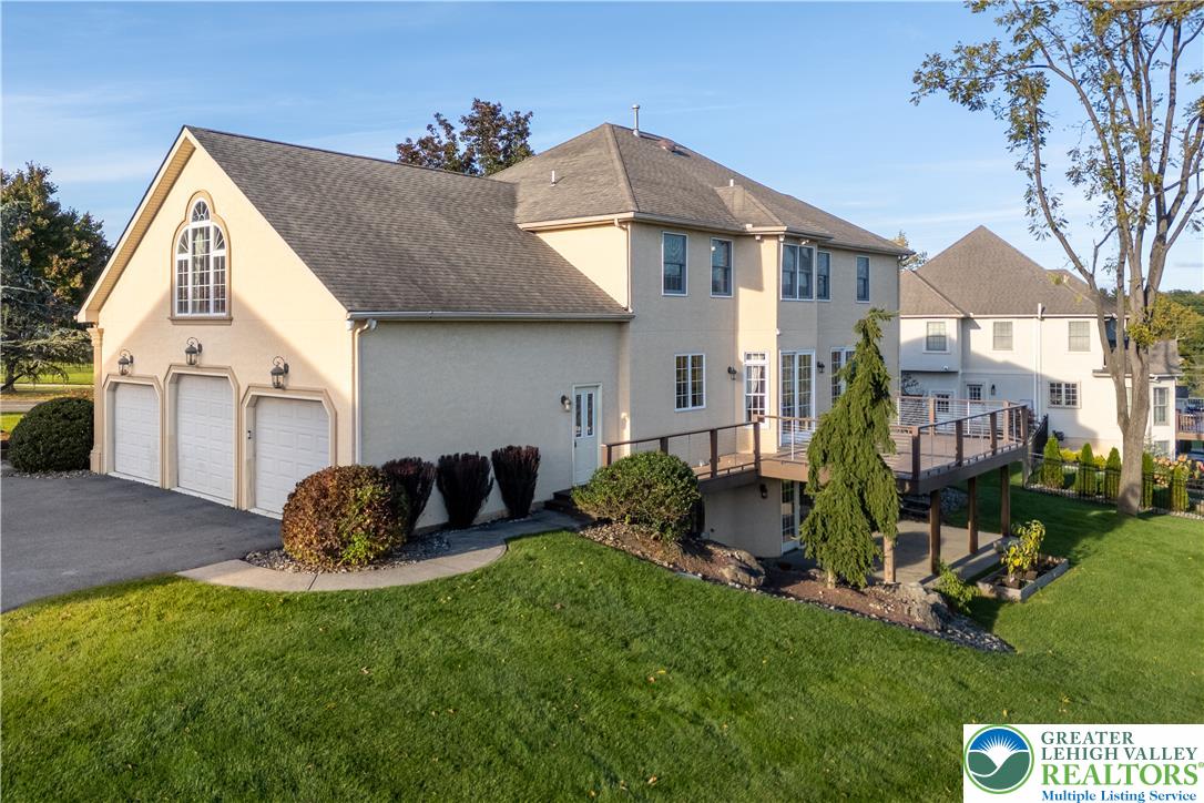 88 Crest Boulevard