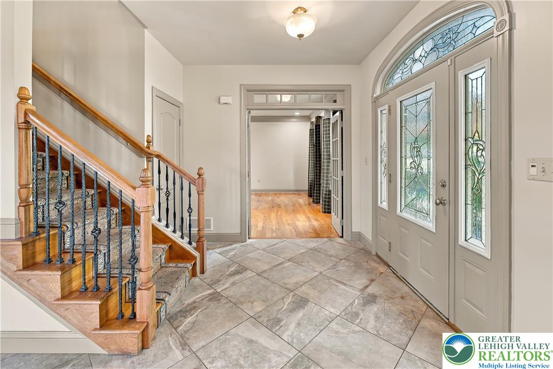 88 Crest Boulevard