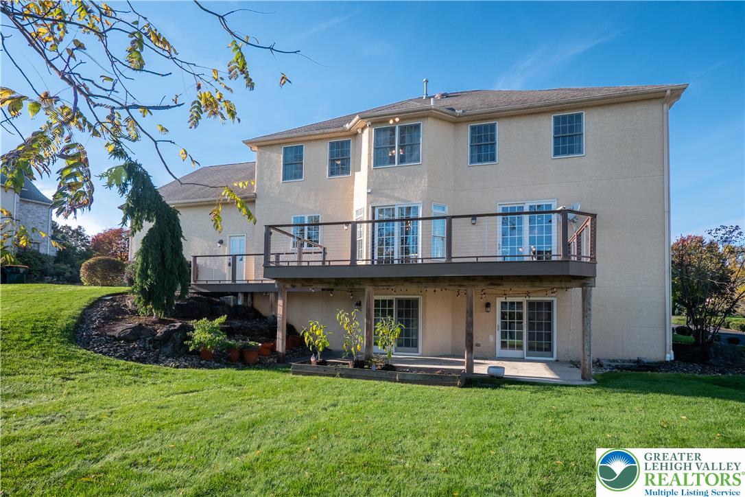 88 Crest Boulevard