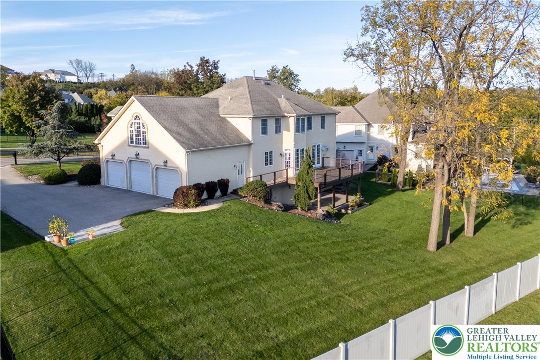 88 Crest Boulevard