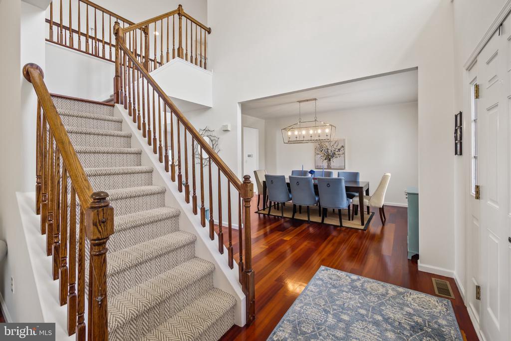 2305 MADEIRA DRIVE