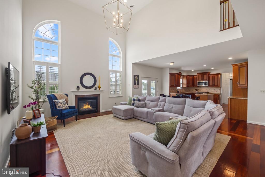 2305 MADEIRA DRIVE