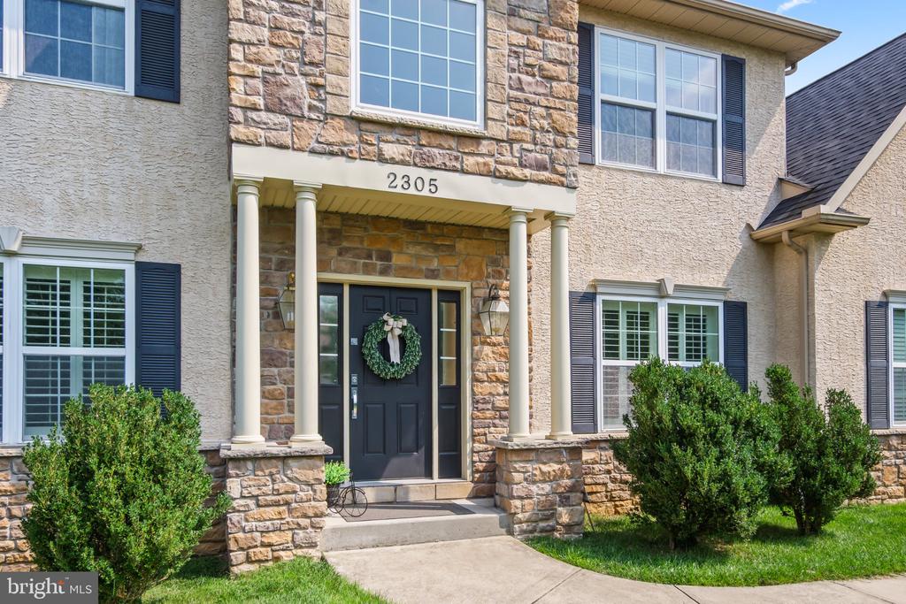 2305 MADEIRA DRIVE