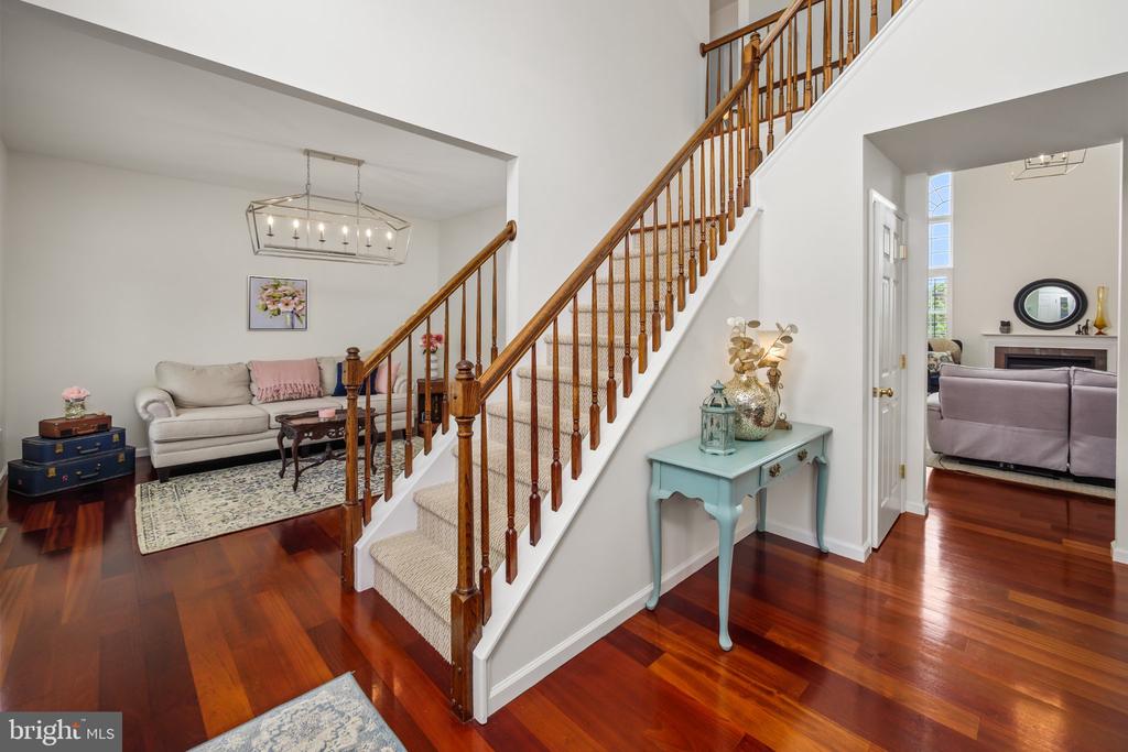 2305 MADEIRA DRIVE