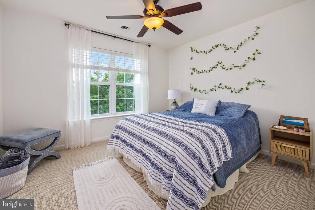 2305 MADEIRA DRIVE
