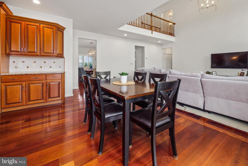 2305 MADEIRA DRIVE