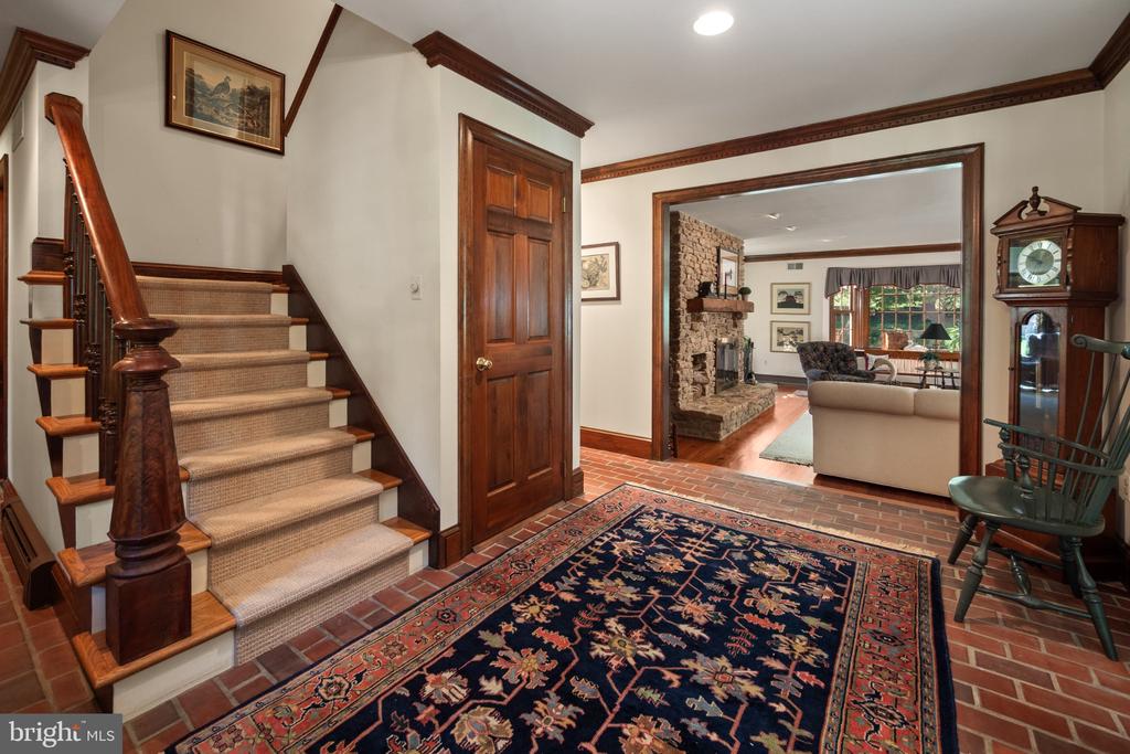 1814 WOODHAVEN DRIVE