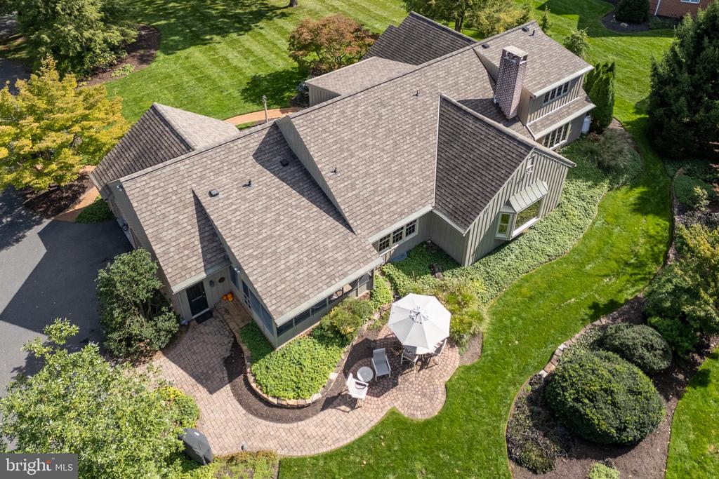 1814 WOODHAVEN DRIVE
