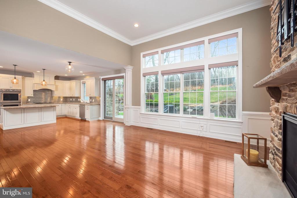 1970 CARRIAGE KNOLL DRIVE