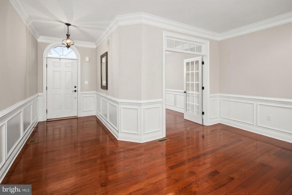 1970 CARRIAGE KNOLL DRIVE