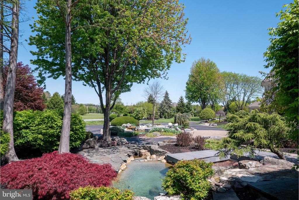 4250 RAYNESSA COURT