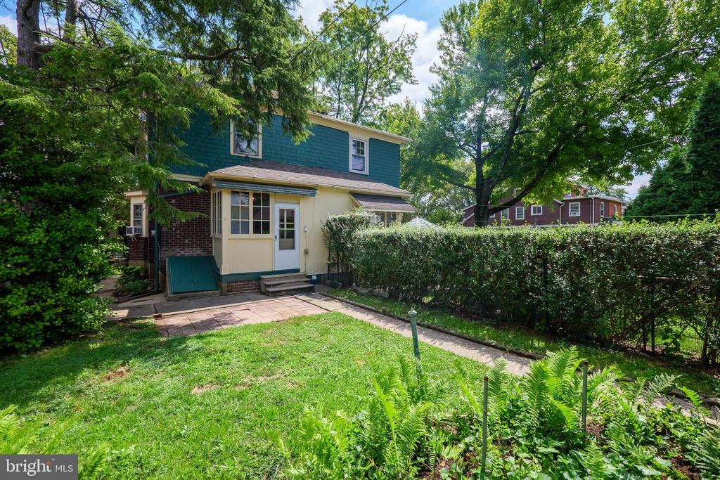 1203 N NEW STREET