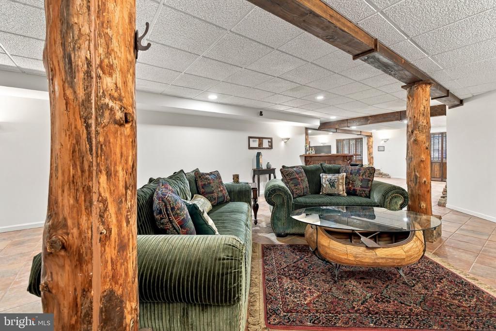 1751 DEER RUN ROAD