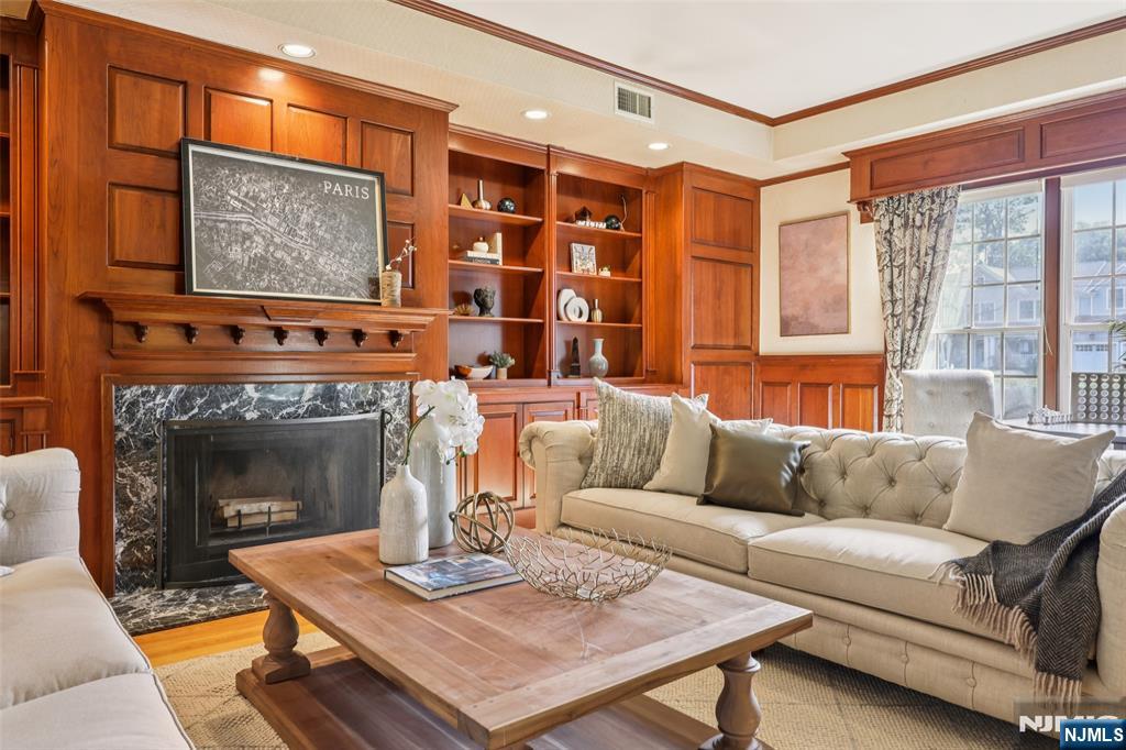 119 Sheridan Terrace