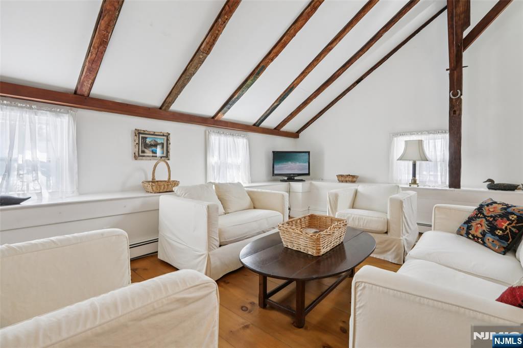 164 E Saddle River Road