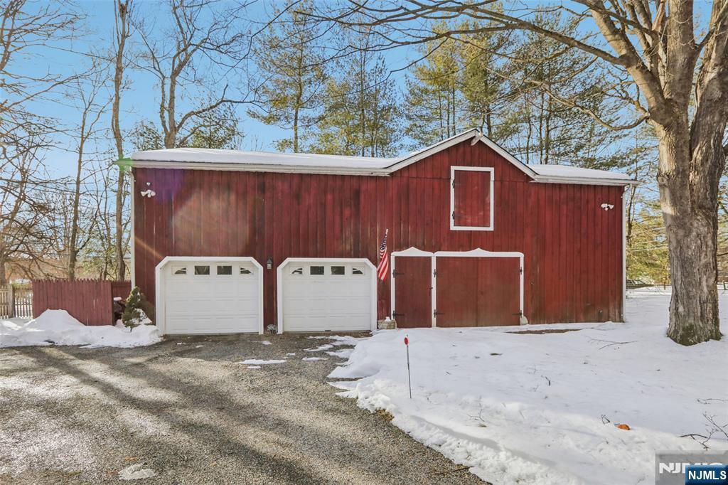 164 E Saddle River Road