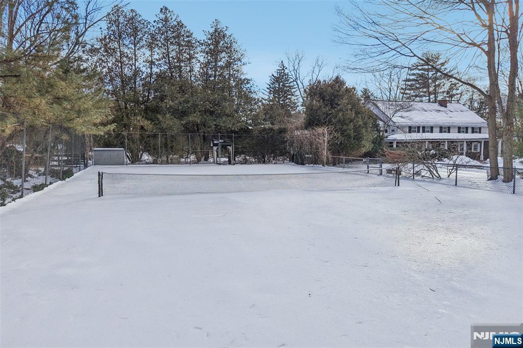 164 E Saddle River Road