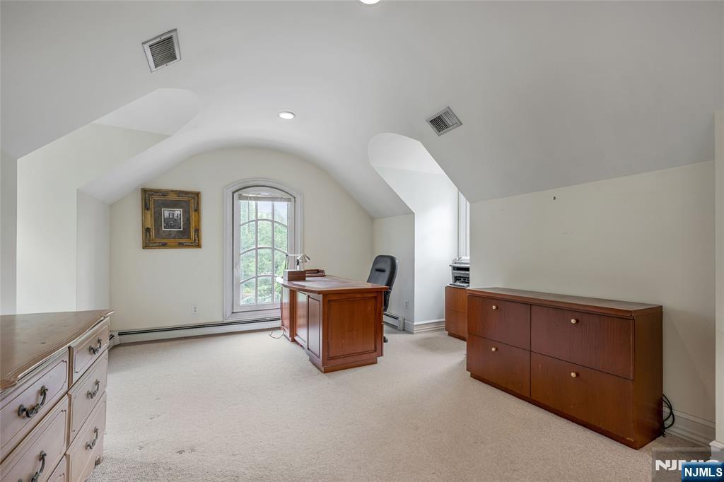 4 Hetzel Drive