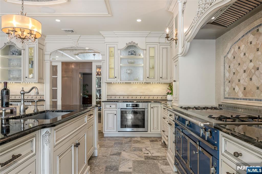 14 Eckert Farm Road