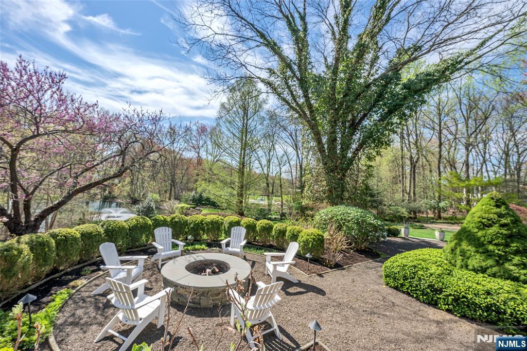 14 Eckert Farm Road