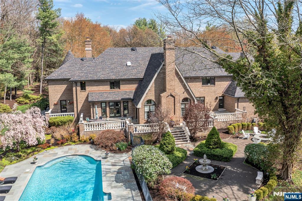 14 Eckert Farm Road