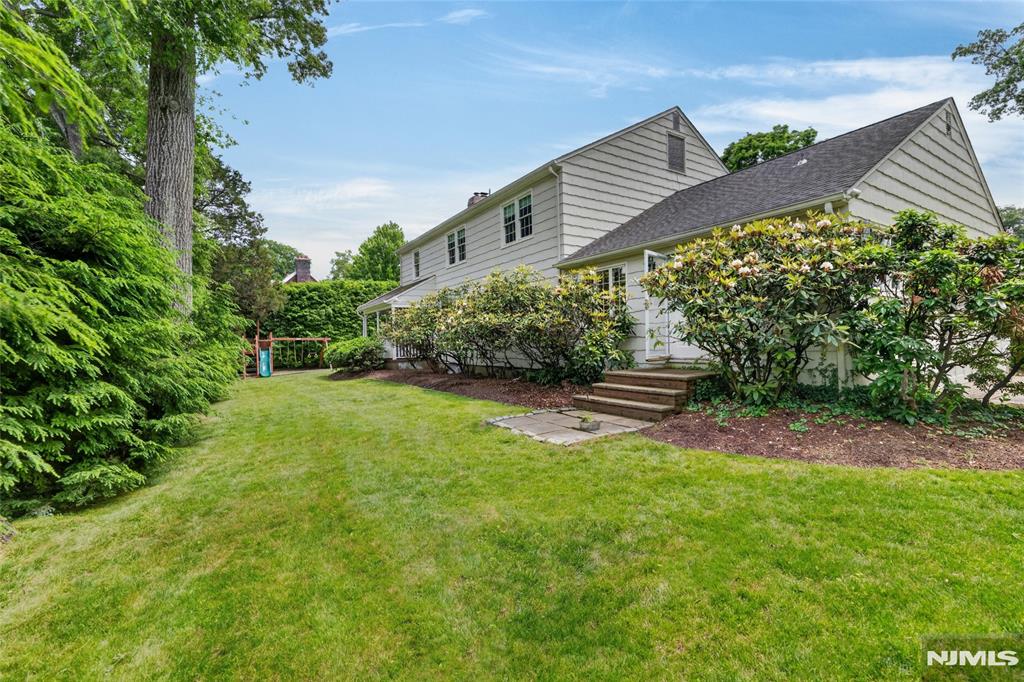 241 Avondale Road