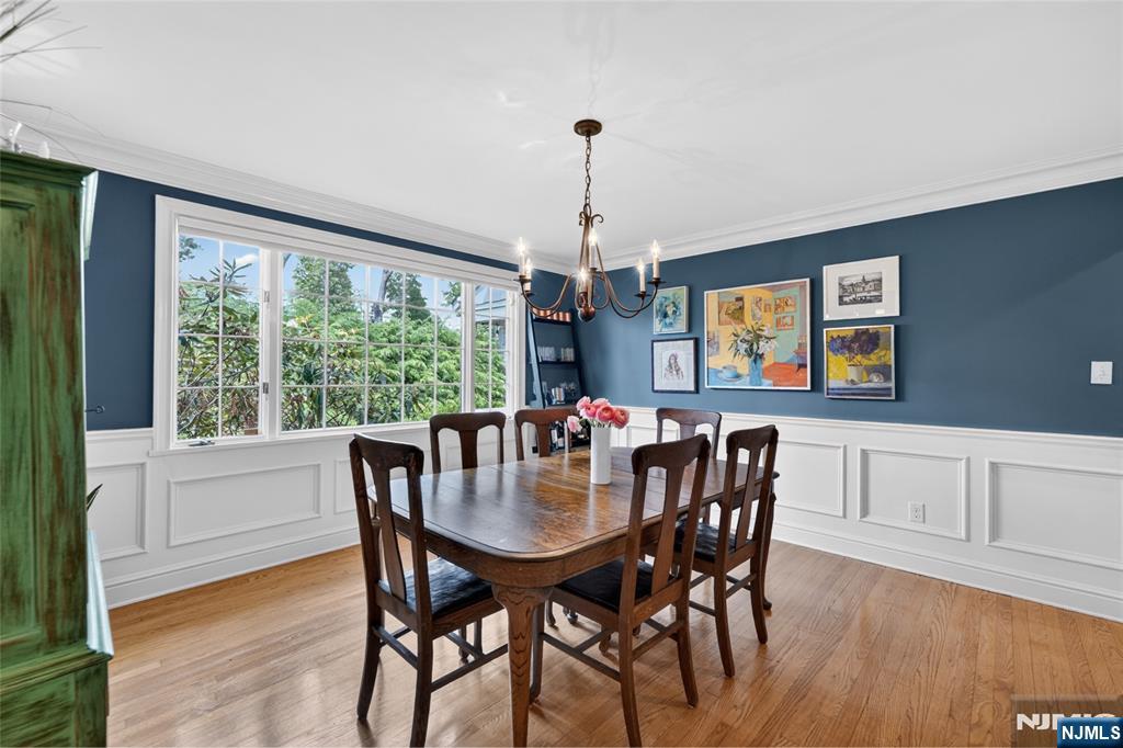 241 Avondale Road