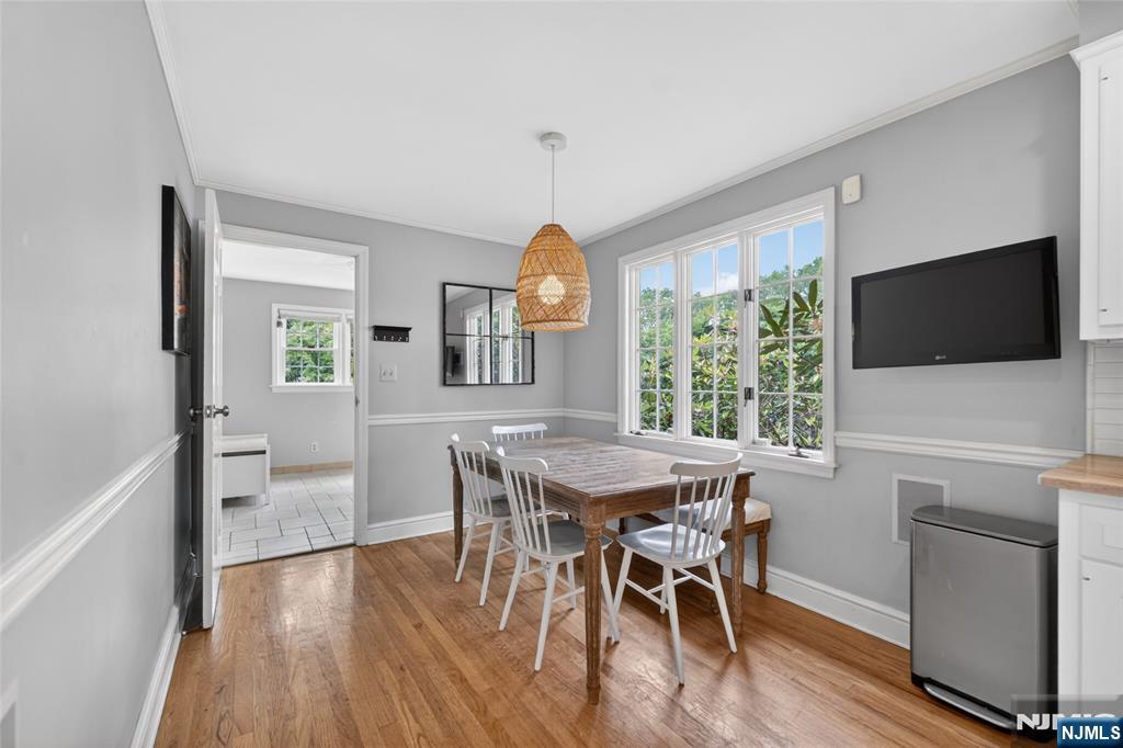 241 Avondale Road