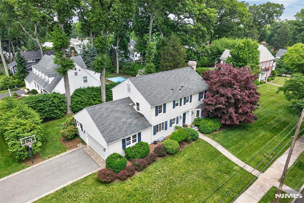 241 Avondale Road