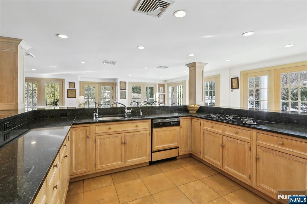 164 E Saddle River Road