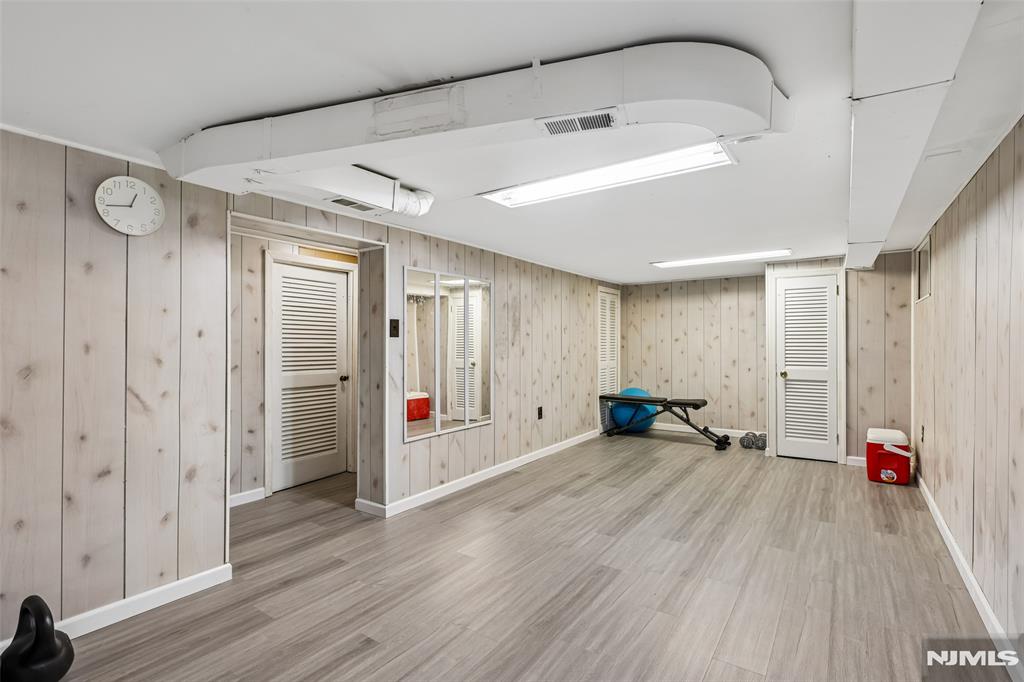 12-22 Sumner Place