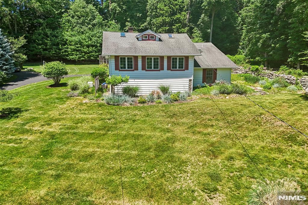74 Woodland Road