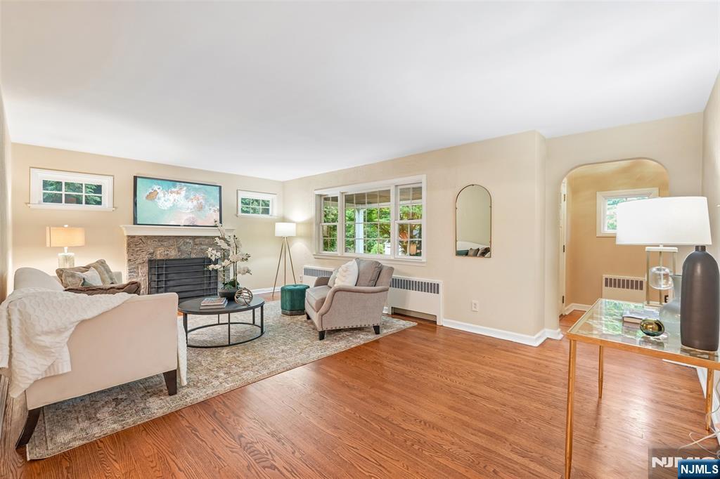 445 Alpine Terrace