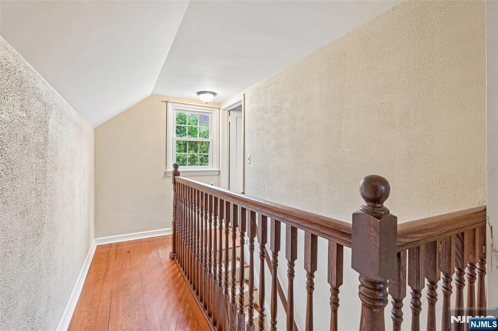 445 Alpine Terrace