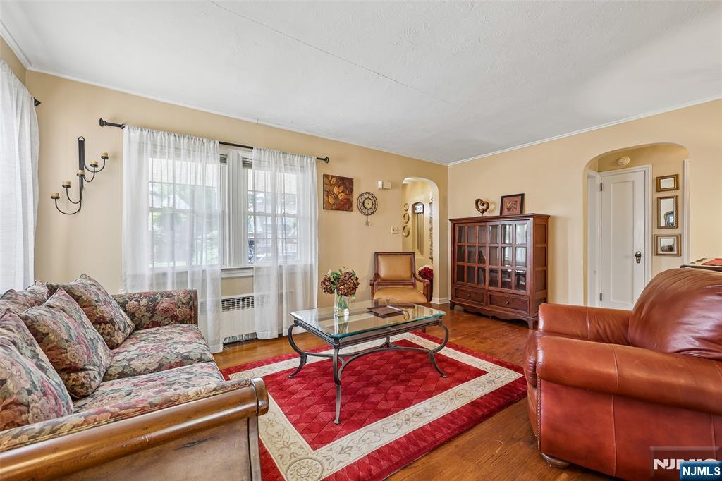 2-33 35th Street