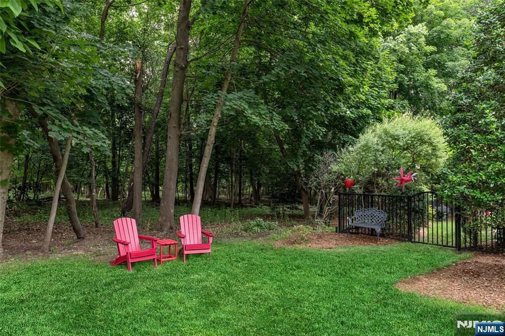720 Maxwell Place