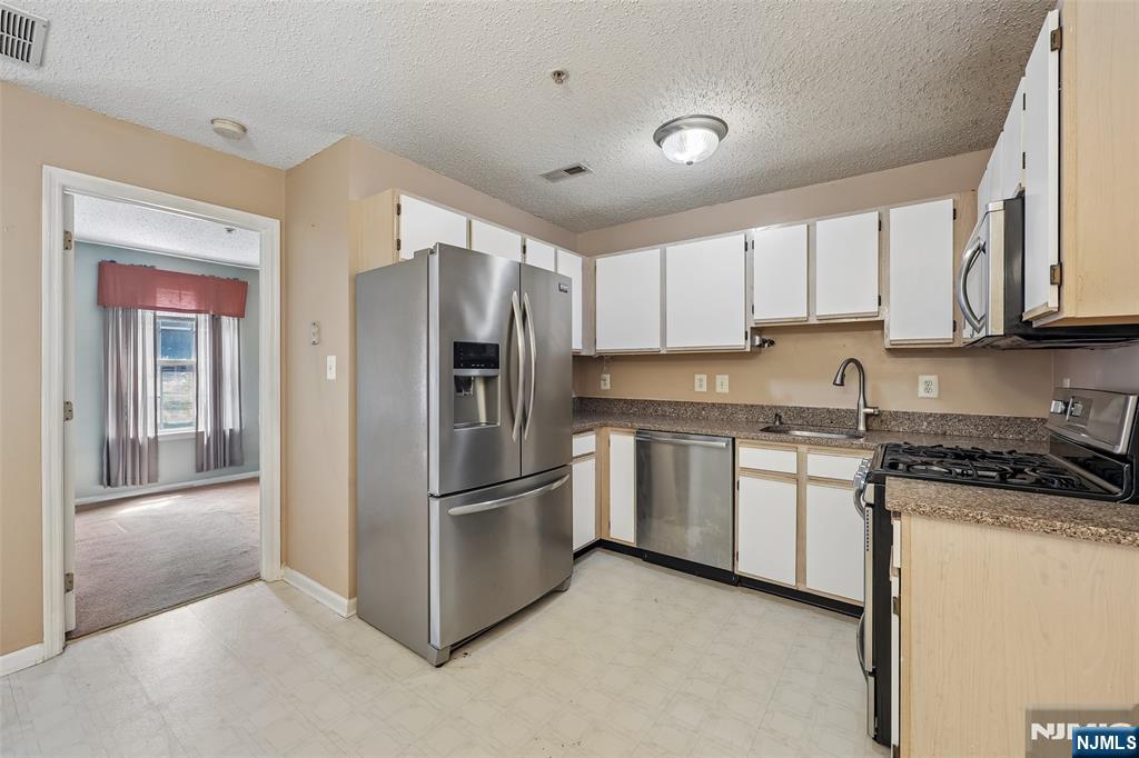 144 Prestwick Way 144
