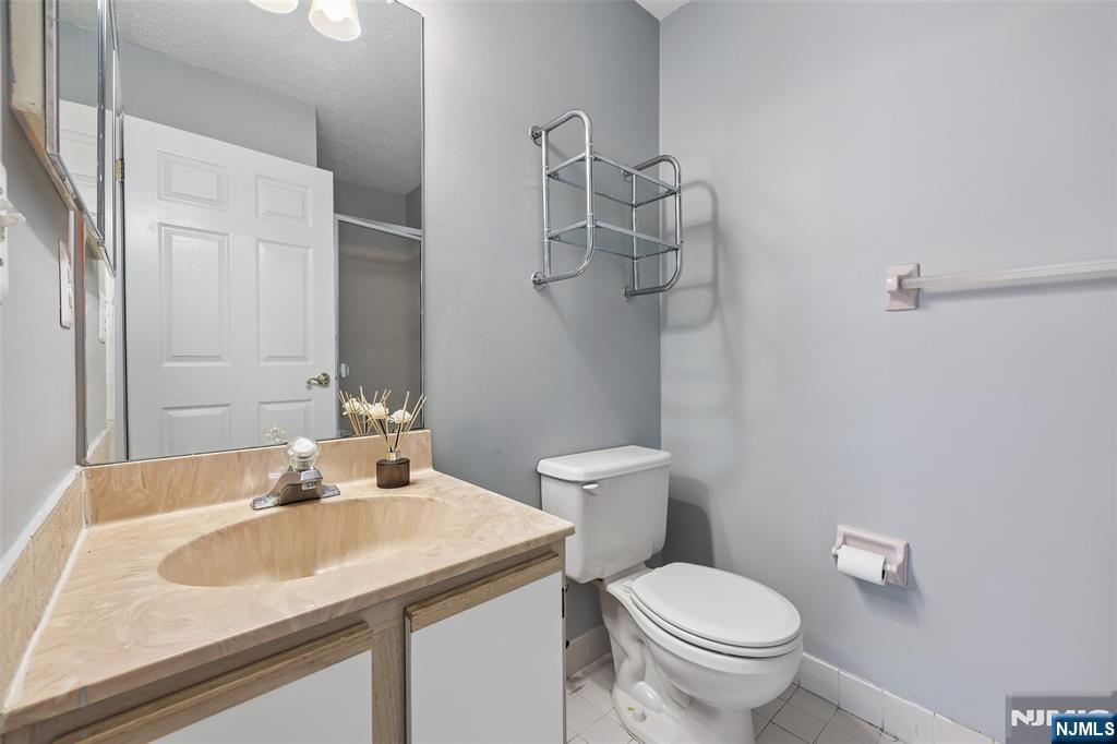144 Prestwick Way 144