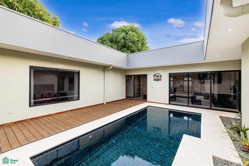 La Dulce Vida- La Garita 