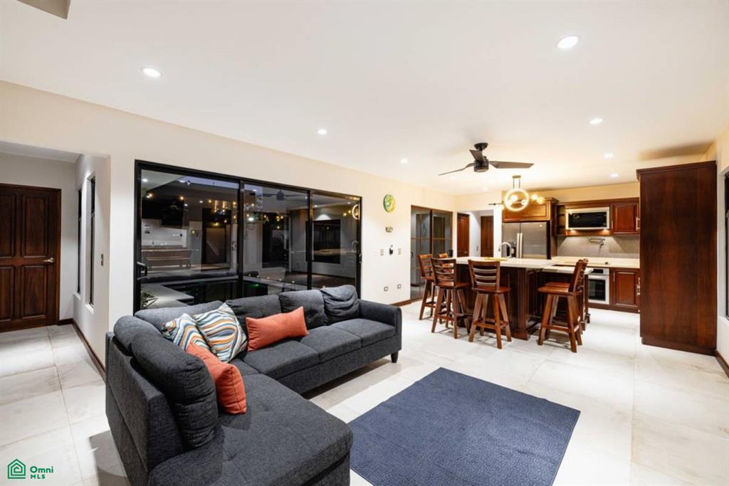 La Dulce Vida- La Garita 