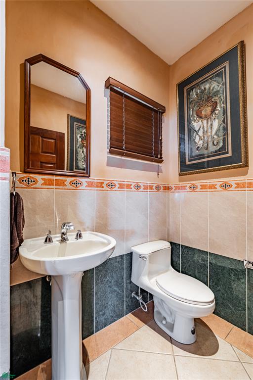 Casa Fiesta Pacific Heights