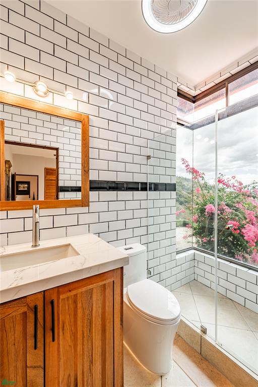 Casa Fiesta Pacific Heights