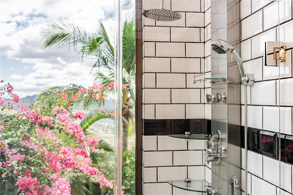 Casa Fiesta Pacific Heights