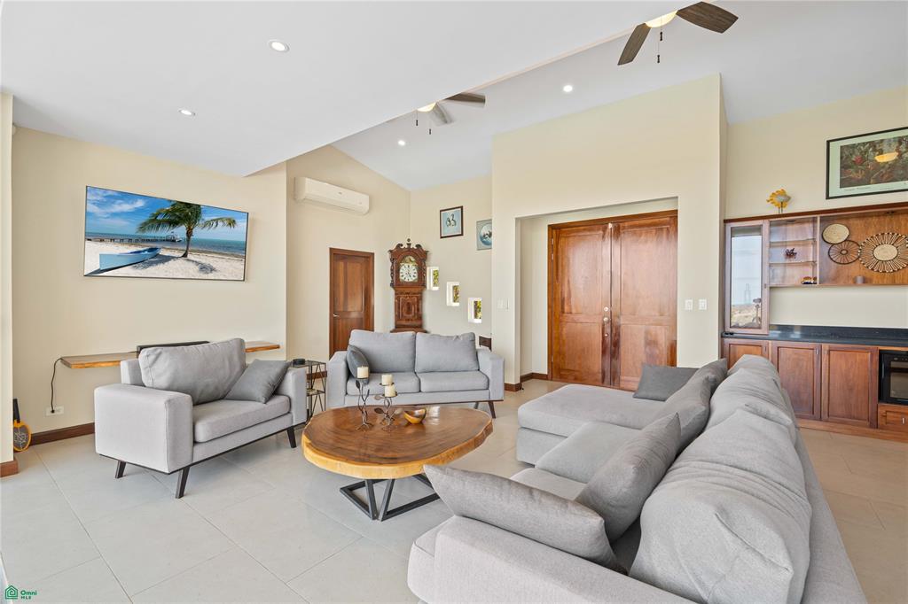 Casa Bella Vista - Rancho Villarreal