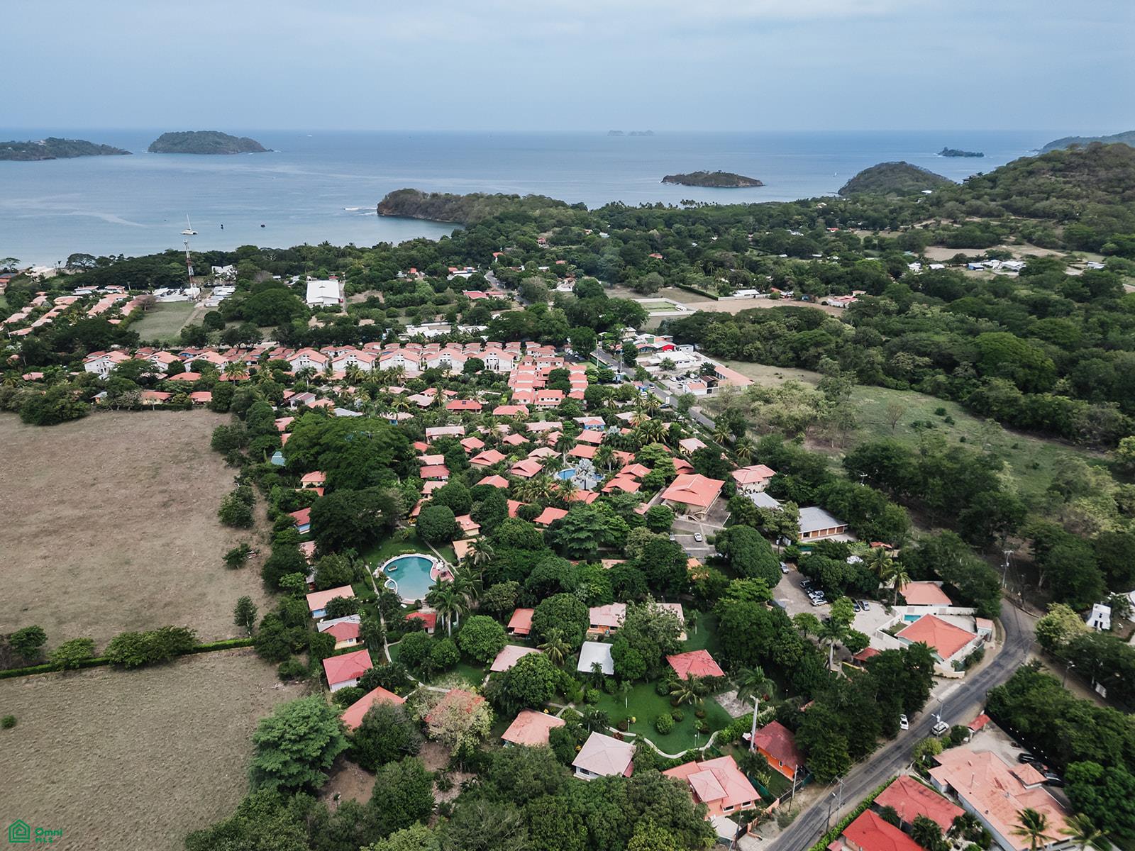 Villaggio 2 Near Playa Penca